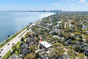 The Adaline 7 Luxury Hyde Park Apt