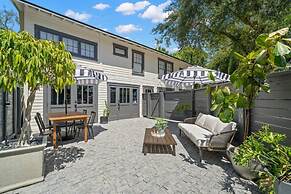 The Adaline 7 Luxury Hyde Park Apt