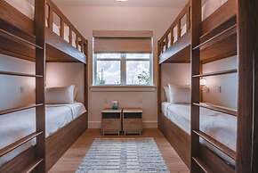 Ebberly House by Brightwild Amazing Pool