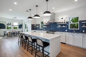 Ebberly House by Brightwild Amazing Pool