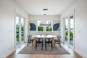 Ebberly House by Brightwild Amazing Pool