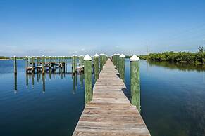 Ebberly House by Brightwild Amazing Pool