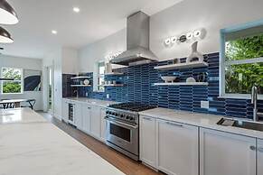 Ebberly House by Brightwild Amazing Pool