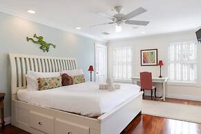 NEW Atlantic Oasis Pool Hot Tub Near Beach