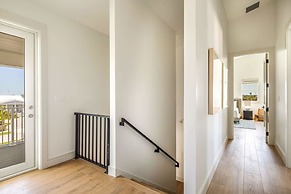 New Altair House by Brightwild Pool Pets