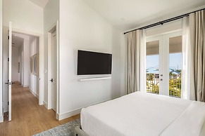 New Altair House by Brightwild Pool Pets