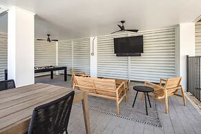 New Altair House by Brightwild Pool Pets