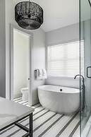 New Altair House by Brightwild Pool Pets