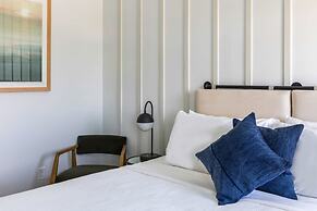 New Altair House by Brightwild Pool Pets