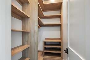 New Altair House by Brightwild Pool Pets