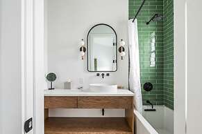 New Windrose House by Brightwild Pool