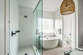 New Windrose House by Brightwild Pool