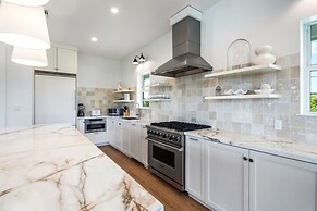 New Crestwood House by Brightwild Huge Pool