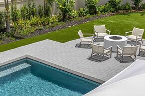 New Crestwood House by Brightwild Huge Pool