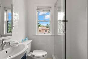 The Adaline 8 Luxury Hyde Park Apt