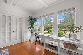 The Adaline 8 Luxury Hyde Park Apt