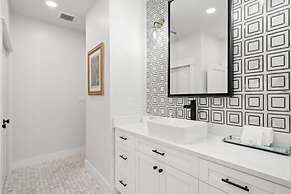 Soho Serenity by Brightwild Pool Hot Tub