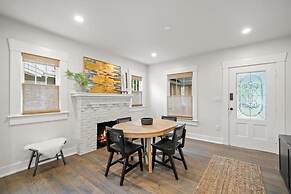 Soho Serenity by Brightwild Pool Hot Tub