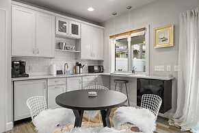 Soho Serenity by Brightwild Pool Hot Tub