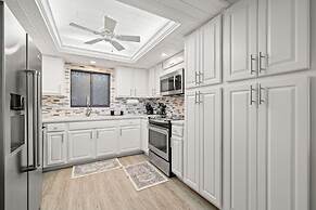 Reflections 503 Oceanfront Pool Hot Tub