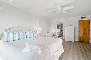 Reflections 503 Oceanfront Pool Hot Tub