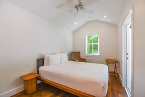 NEW The Delaney House - Private Pool Remodeled