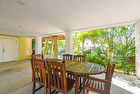 Loggerhead Lagoon Canalfront Tiki Hut Dock