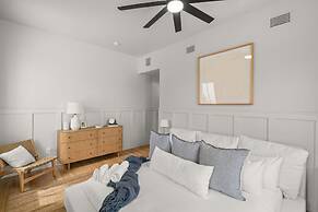 Casa Monte Cristo Luxury Home Steps to 7th Ave