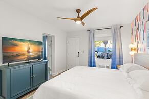 Cabana Condo Heated Pool, Steps to the Beach!