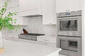 Onyx House at The Gemma