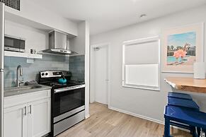 Studio w/ King Bed Heated Pool, Steps to Beach!