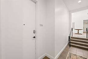 NEW Havana Hideaway Gorgeous Studio on 7th Ave