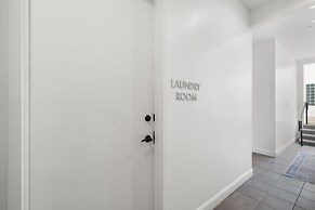 NEW Havana Hideaway Gorgeous Studio on 7th Ave