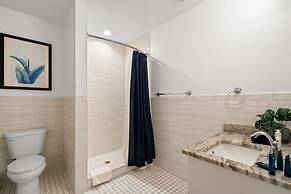 NEW Havana Hideaway Gorgeous Studio on 7th Ave