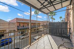 NEW Mojito Manor Stunning Studio On 7th Ave