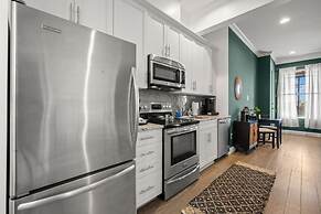 NEW Sangria Suite Upscale Ybor Apt On 7th Ave