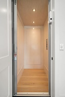 The Akoya Pearl - 2 Beach Homes Steps From CWB