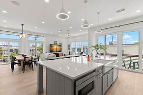 The Gemma Collection - 4 Stunning CWB Pool Homes