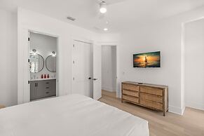 The Gemma Collection - 4 Stunning CWB Pool Homes