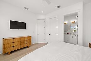 The Gemma Collection - 4 Stunning CWB Pool Homes