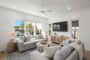 The Gemma Collection - 4 Stunning CWB Pool Homes