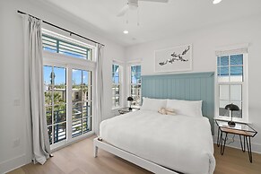 The Gemma Collection - 4 Stunning CWB Pool Homes