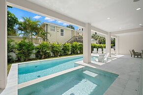 The Gemma Collection - 4 Stunning CWB Pool Homes