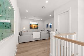 The Gemma Collection - 4 Stunning CWB Pool Homes