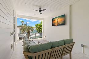 The Gemma Collection - 4 Stunning CWB Pool Homes