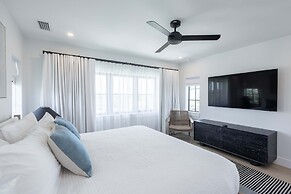 Brand New Build Larkshine House - Pool