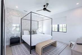 Brand New Build Larkshine House - Pool