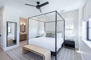 Brand New Build Larkshine House - Pool