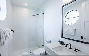 Brand New Build Larkshine House - Pool