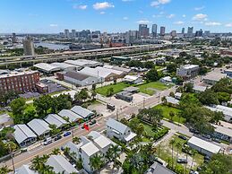 NEW Casa Fuente Ybor Bungalow Steps to 7th Ave